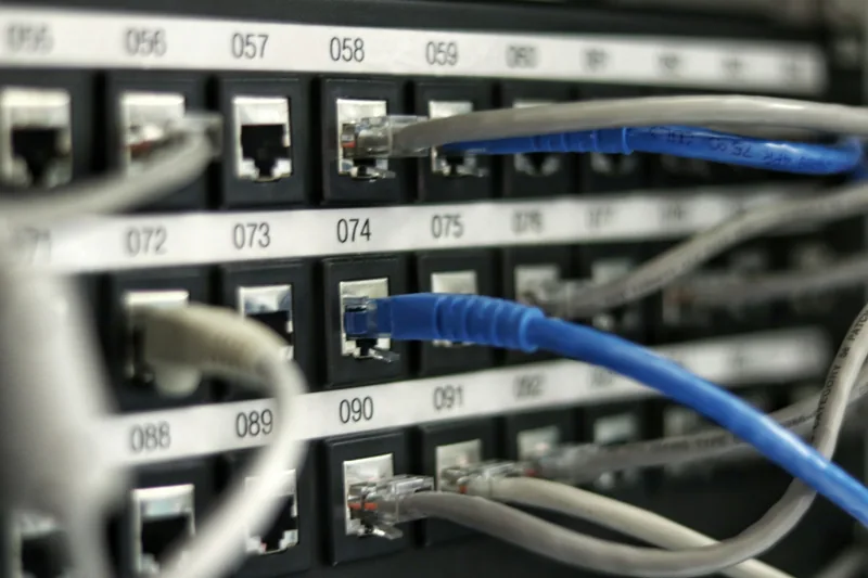 Structured network cabling in a rack