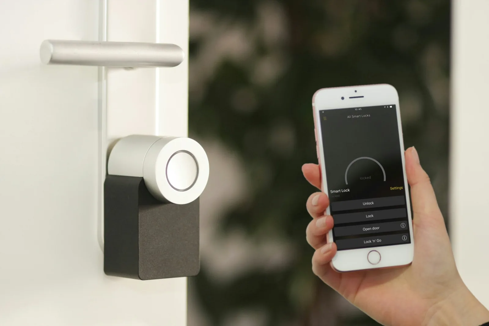 Smart security keypad device for alarm arming